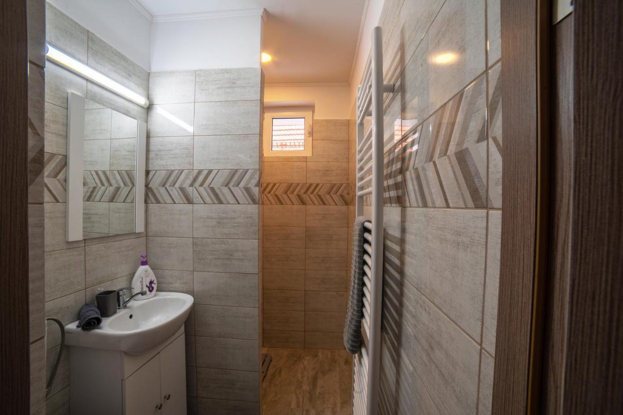 Nice&Cozy Apartament 锡吉什瓦拉 外观 照片